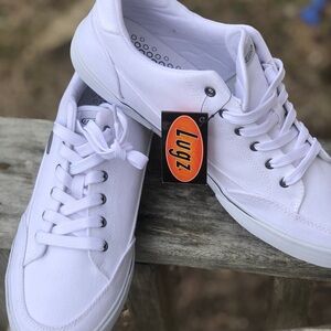 Lugz men’s flip Oxford sneakers